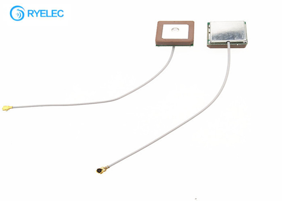18*18*6.5mm 28db High Gain GPS Built In Ceramic Active Antenna For Marine Navigation supplier